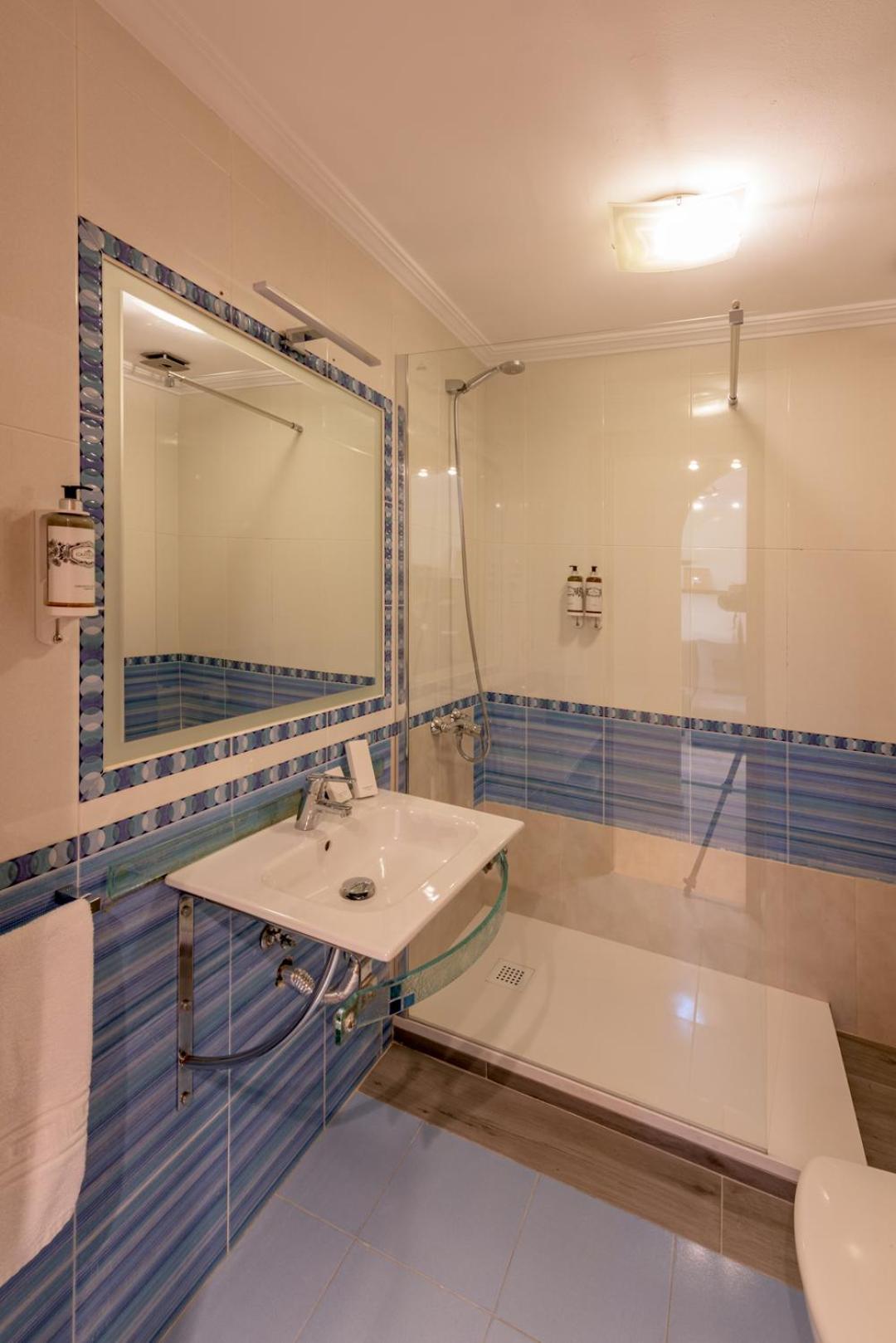 Apartamento Centrico Sibarys- 2 Dormitorios Nerja Exteriör bild